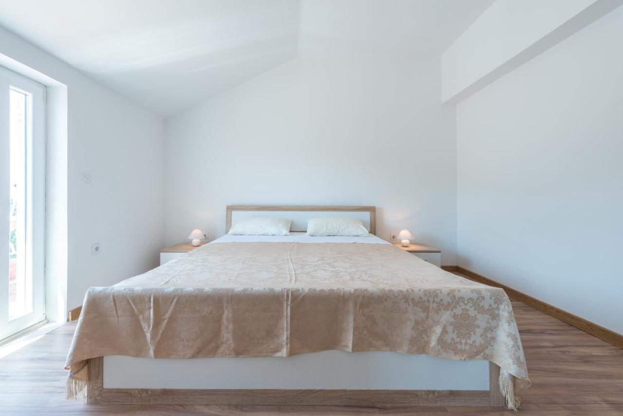 Apartments Lucija Dubrovnik Bilik gambar